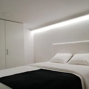 https://cosy-well-located-apartment-tenerife-4.in-canary-islands.com